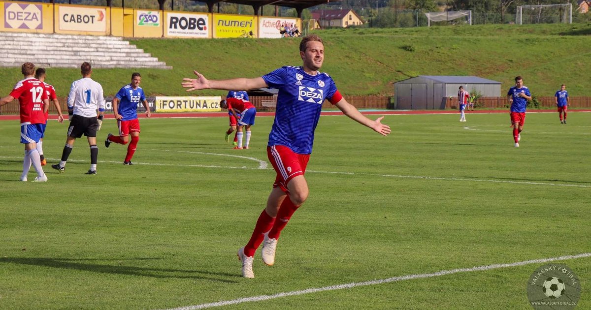 Martin Výmola kraluje střelcům okresního přeboru