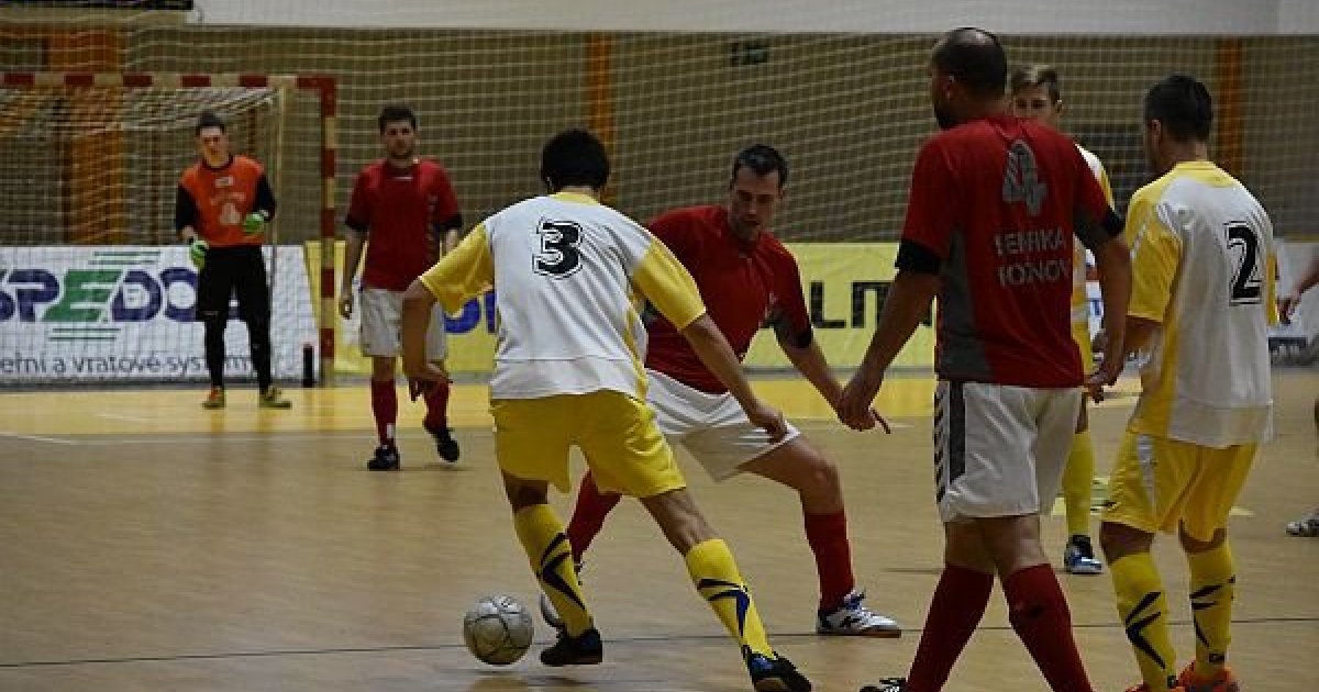 Změna! 11. a 12. kolo okresního přeboru se hraje 11. ledna v Zubří!