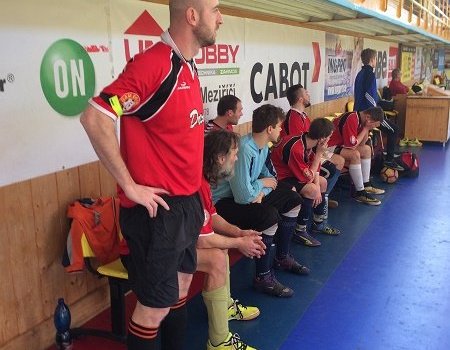 Z vynikajícího tenisty se stal Lukáš Soukup neméně dobrým fotbalistou a futsalistou