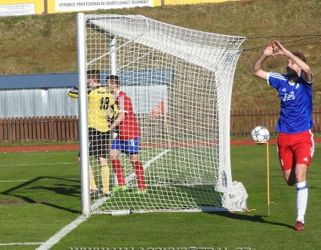 Nemohl odehrát všechno a přesto Výmola kraloval střelcům mistrovského Krásna