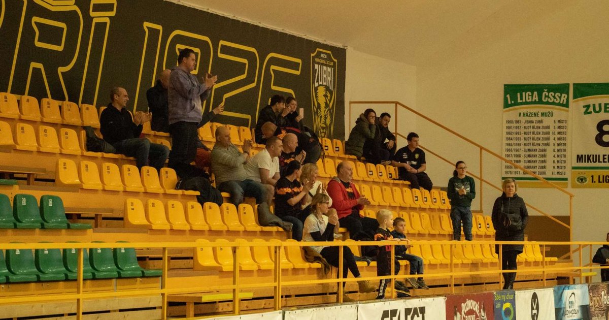 Ajax bude každé dvojkolo nominovat jinou desítku hráčů. Body přijdou