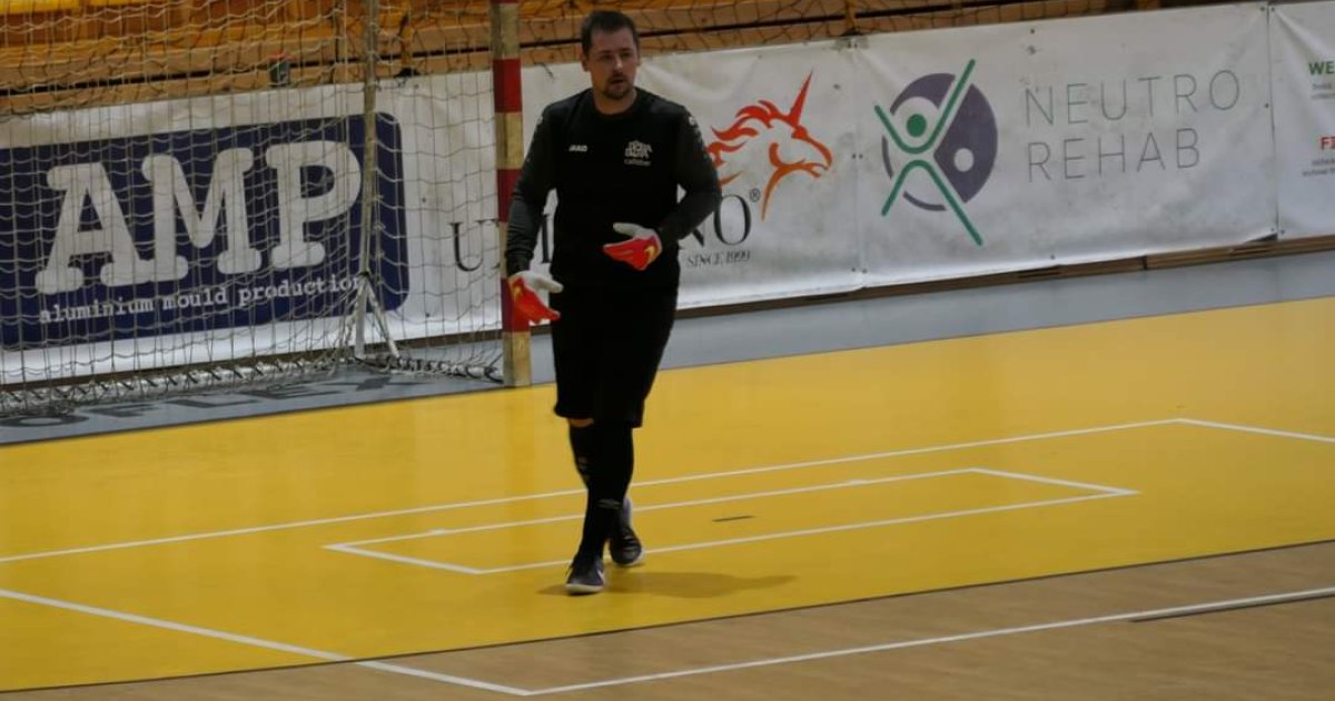 Velkou Lhotu držel zuberský extraligový brankář