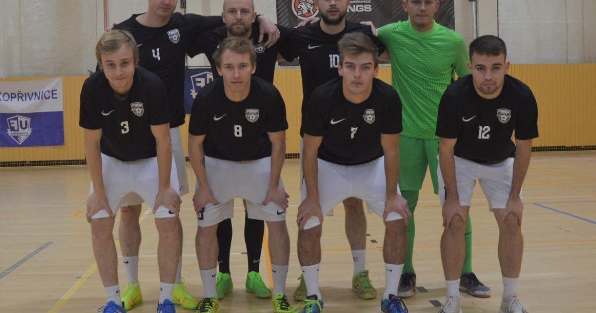 Poloviční úspěšnost obou týmů Forzy Rožnov. Střelecky se dařilo Petru Borutovi