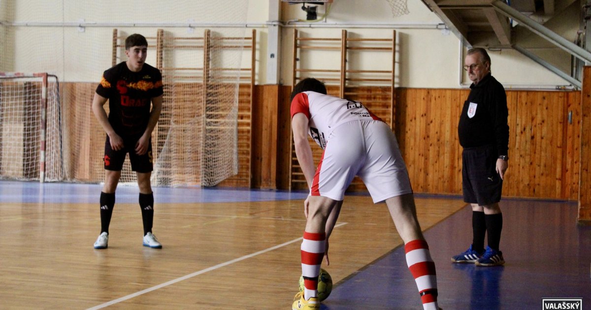 Statistiky nejlepších střelců a karet po 18. kole okresního přeboru