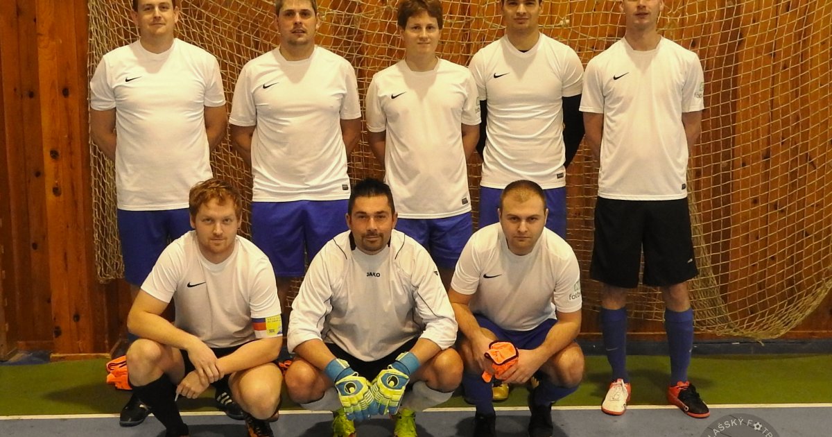 Skvělý Sekyra vynuloval pro Medvídky rezervu Amatéru. Bar Bora Bora byla pak lepší