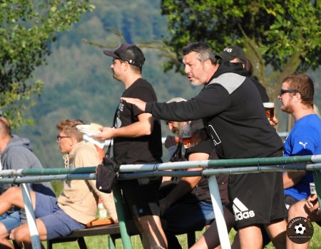 Oslabený nováček Atletiko Bumbalo i tak naznačil své možnosti