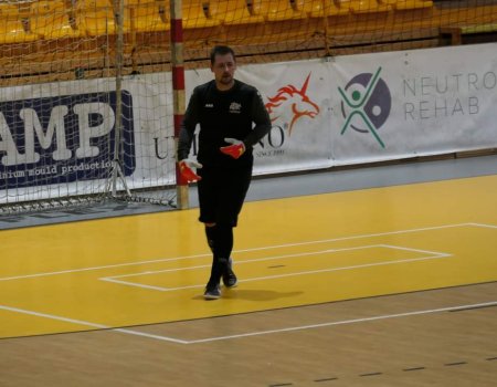 Velkou Lhotu držel zuberský extraligový brankář