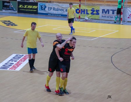 Těžký dvojzápas Vichur - čtyři body z derby s Draky a remíza s neoblíbeným Hutiskem